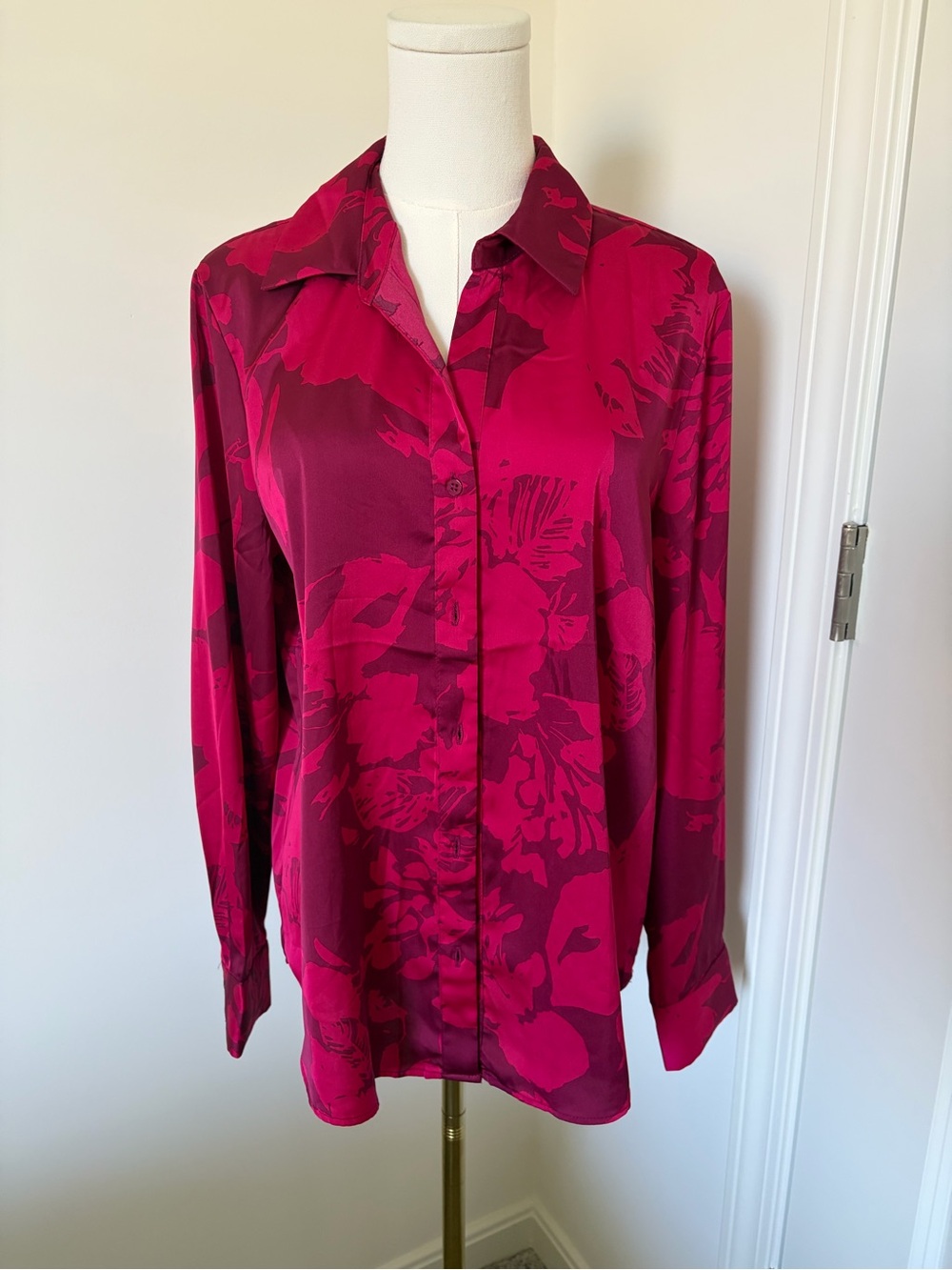 Women's Deep Pink Floral Button-Down Shirt
